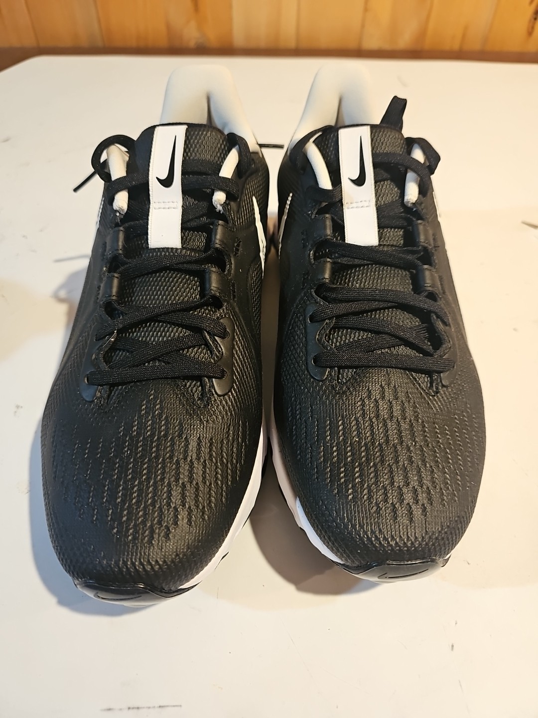 Nike React CT6620-003. Mens Size 8. New Without Box