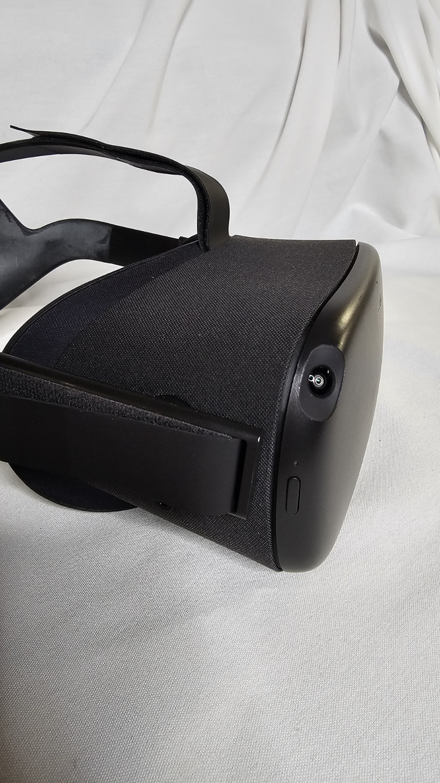 Meta Oculus Quest 1 VR Virtual Reality Headset MH-B 64GB