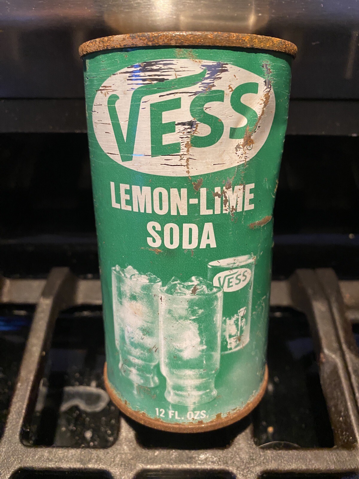 VESS JUICE TOP S/S LEMON 🍋 LIME SODA 🥤CAN ELUSIVE EXAMPLE 1967