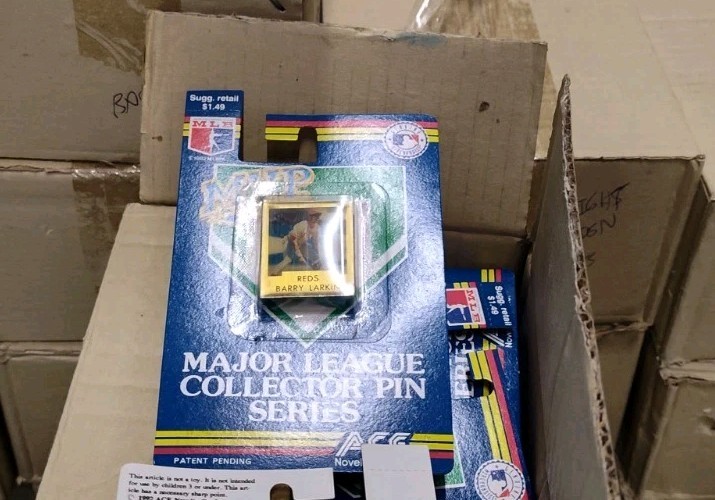 FULL CASE of 24 Tony Gwynn SAN DIEGO PADRES 1992 Ace MVP COLLECTOR Pin  RARE