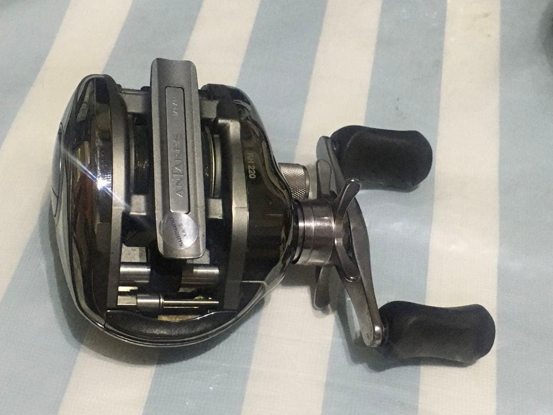 Fishing Tackle Antares RH220