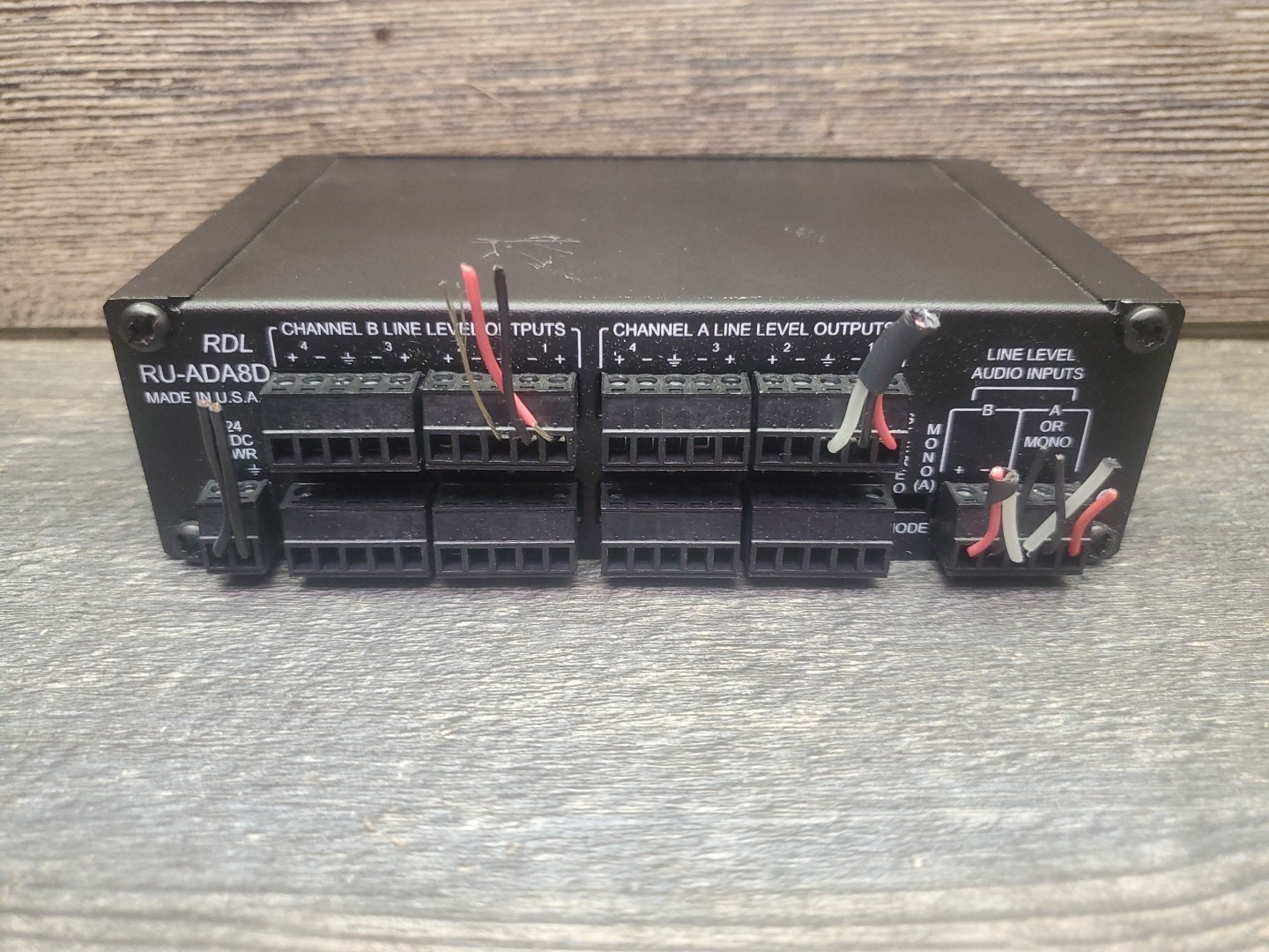 RDL RU-ADA8D Audio Distribution Amplifier.