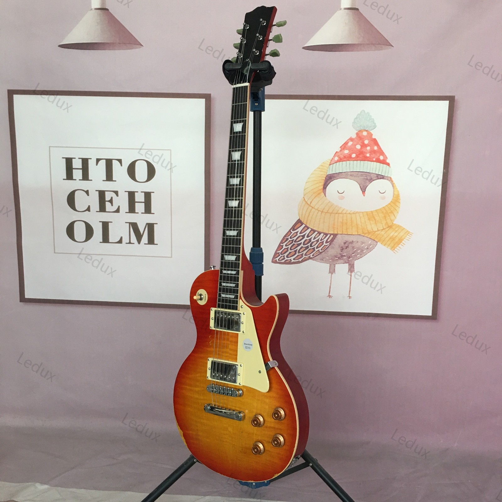 Hot sale relic Electric Guitar Solid Rosewood Fretboard Flame top Mahogany body