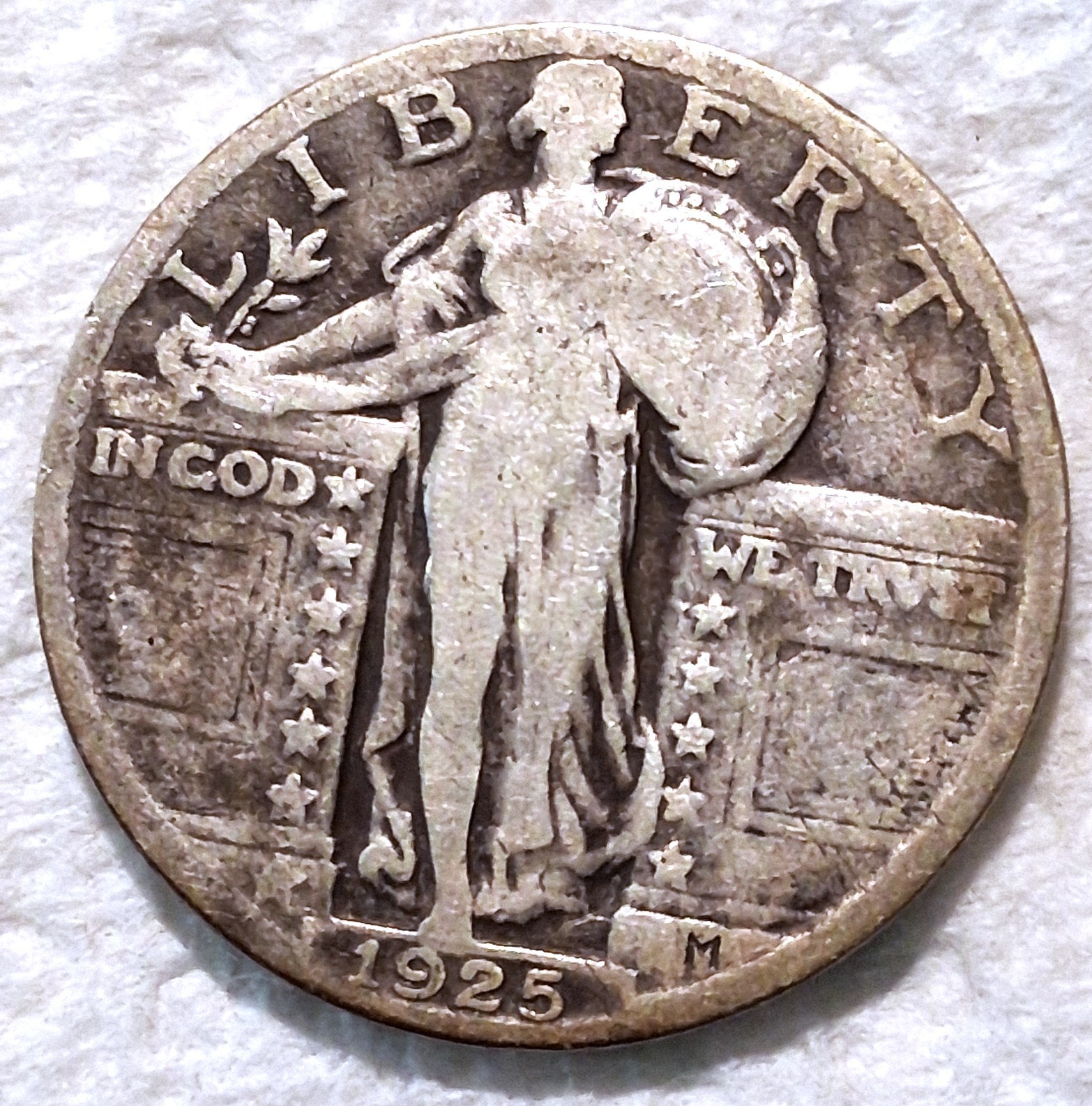 1925 Standing Liberty Quarter , Good condition, shipping included