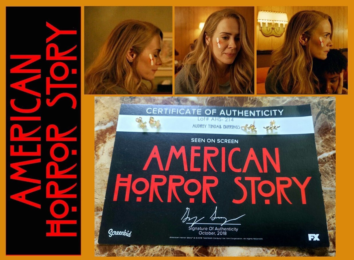 AMERICAN HORROR STORY: Audrey Tindall/Sarah Paulson 2 pair earrings Studio COA