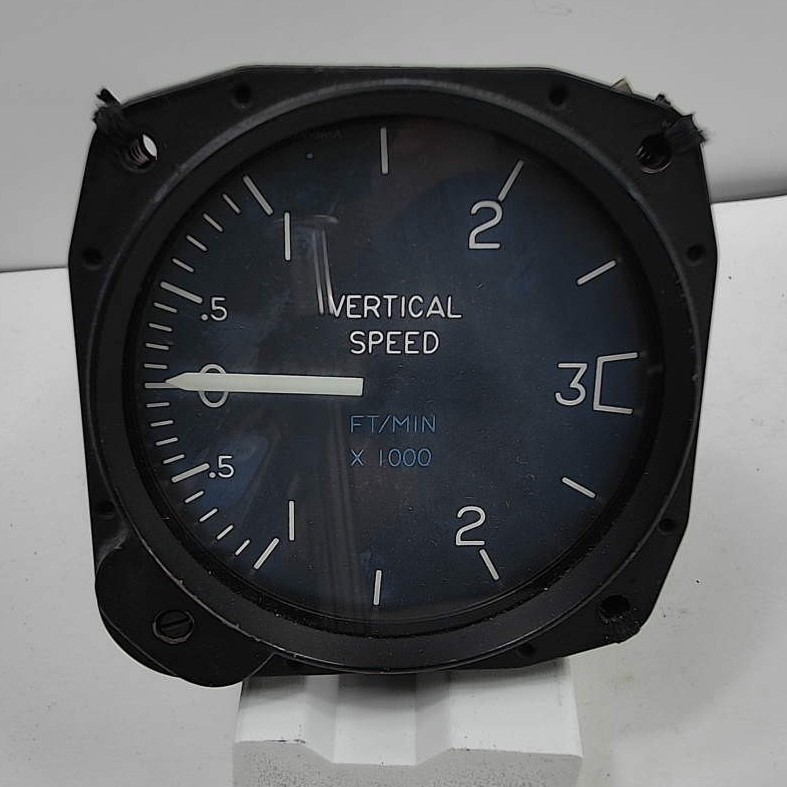 Indicator - Airspeed United C661035-0101 Instruments, Inc. 7030