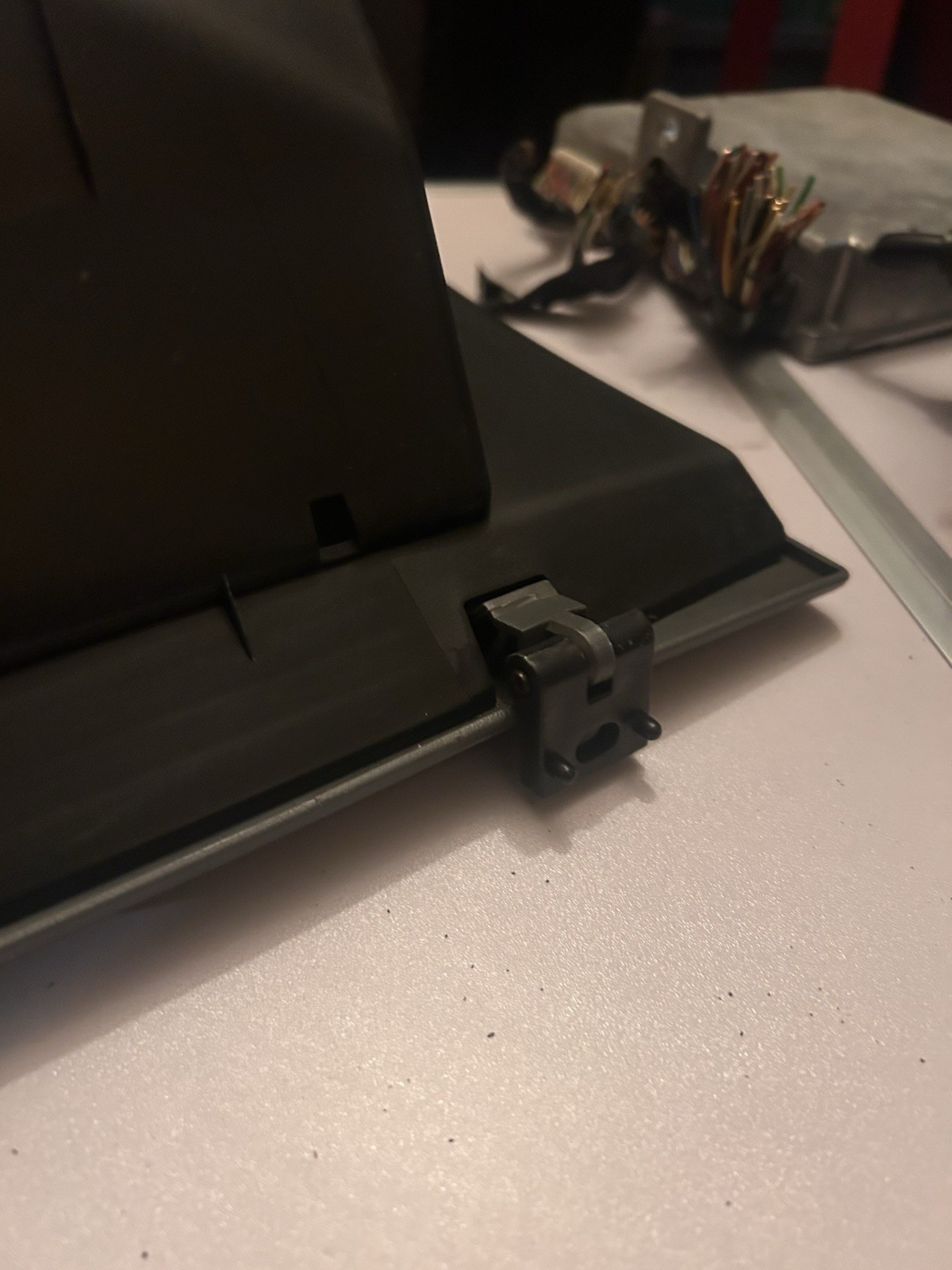 2002-2005 HONDA CIVIC GLOVE BOX STORAGE COMPARTMENT