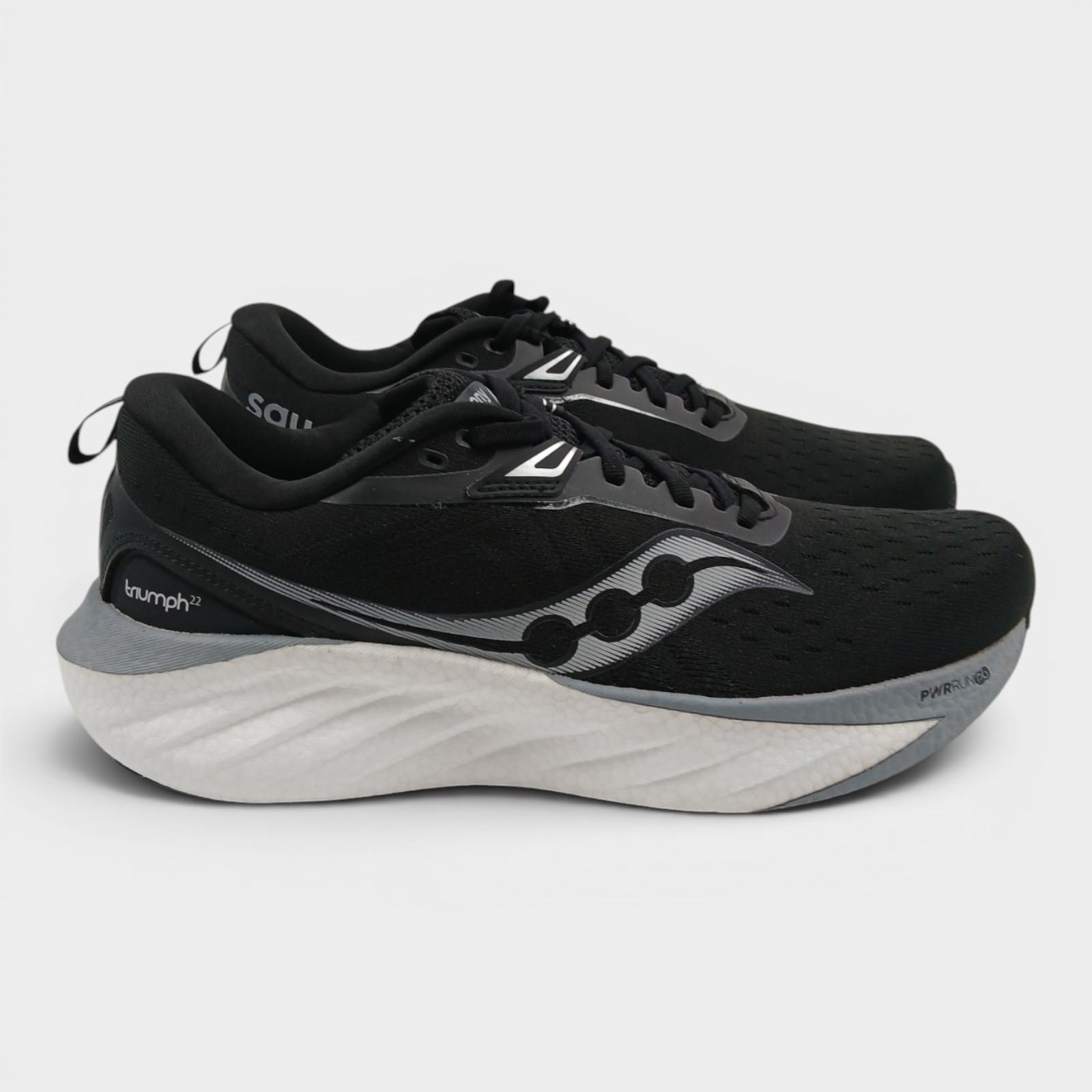 Saucony Men's Triumph 22 Running Shoes Sneakers Size 10