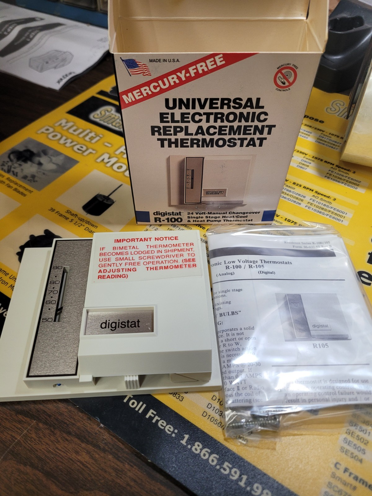 Digistat R-100 Signle Stage Heat/Cool & Heat Pump Thermostat 913382 Nordyne