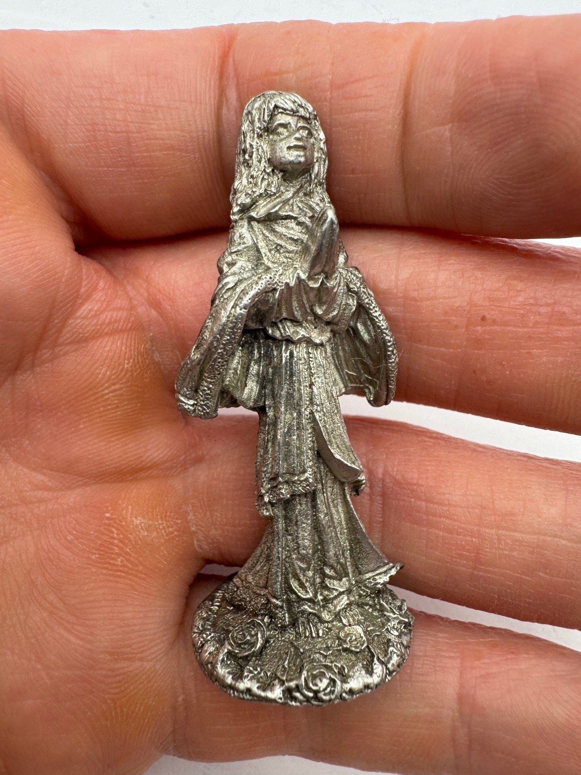 GALLO 1993 Pewter Miniature Collectible Figure Woman Statue 2.5" Tall