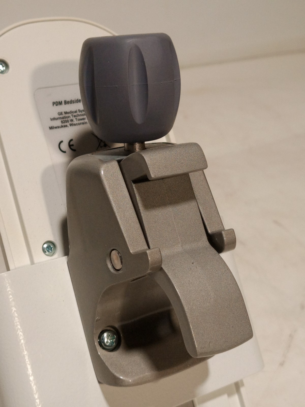 GE Medical Systems PDM Bedside Dock Parameter Detection Module Accessory Clamp