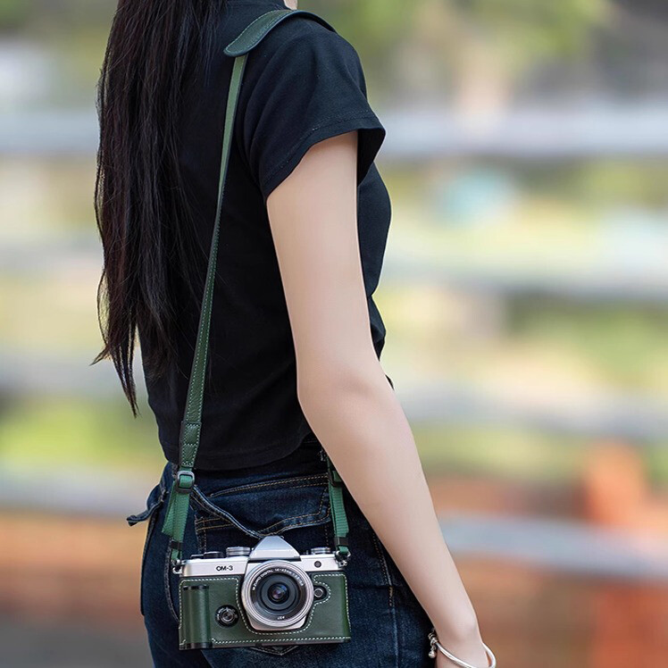 Fit For Olympus OM-3 Genuine Leather Half Cases Handle Camera Covers Protect Bag