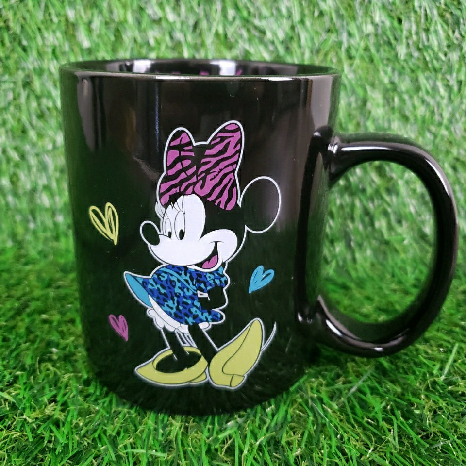 Disney Minnie Mouse Coffee Mug Cup Hearts 90's Style Pink Cursive Black 10oz