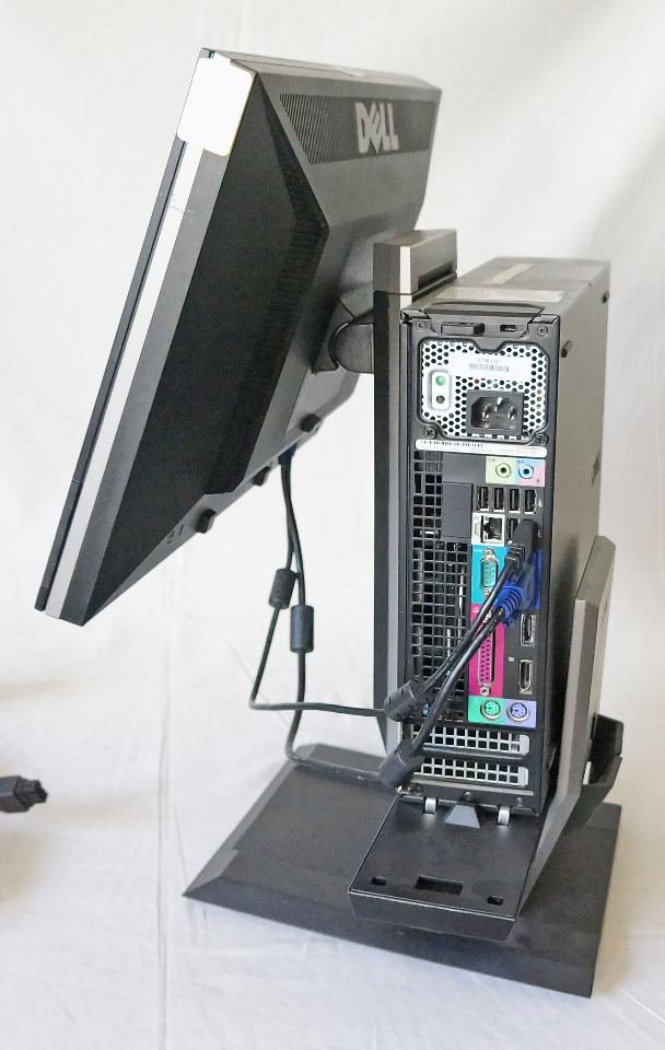 DELL OPTIPLEX 960 DESKPTOP W/ DELL 19" MONITOR AND DELL MULTIMEDIA SPEAKER AX510
