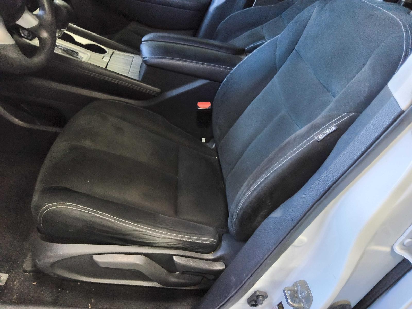 Used Battery Tray fits: 2016 Nissan Murano Grade A