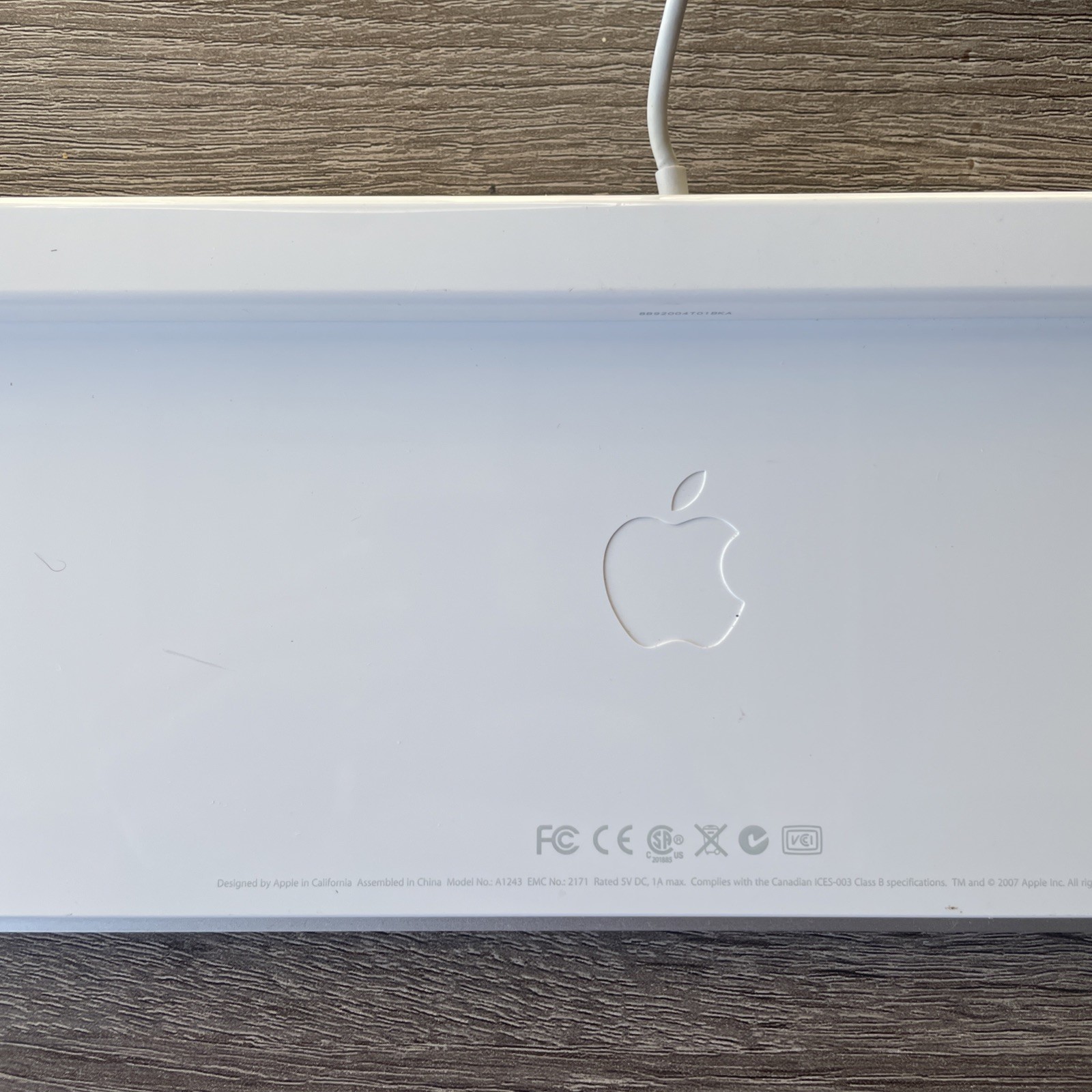 Keyboard Apple Silver,White Model:A1243 USB Wired – Tested