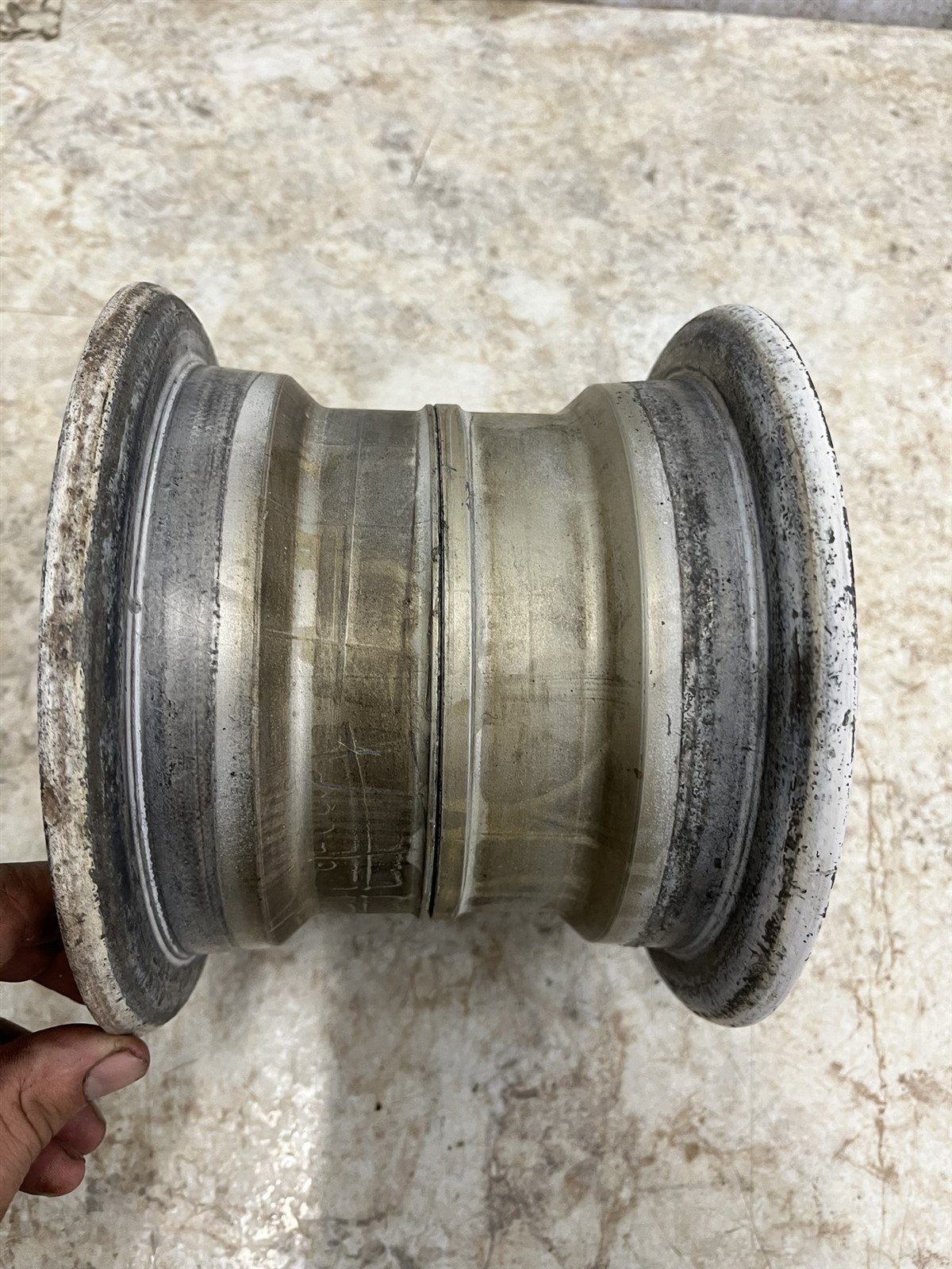 Grumman Yankee AA-1 Cleveland 40-86A 600 6.00 x 6 Main wheel rim hub 162-02700