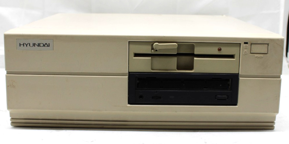 Hyundai Super-16 Turbo IBM Compatible Personal Desktop Computer - Powers-On