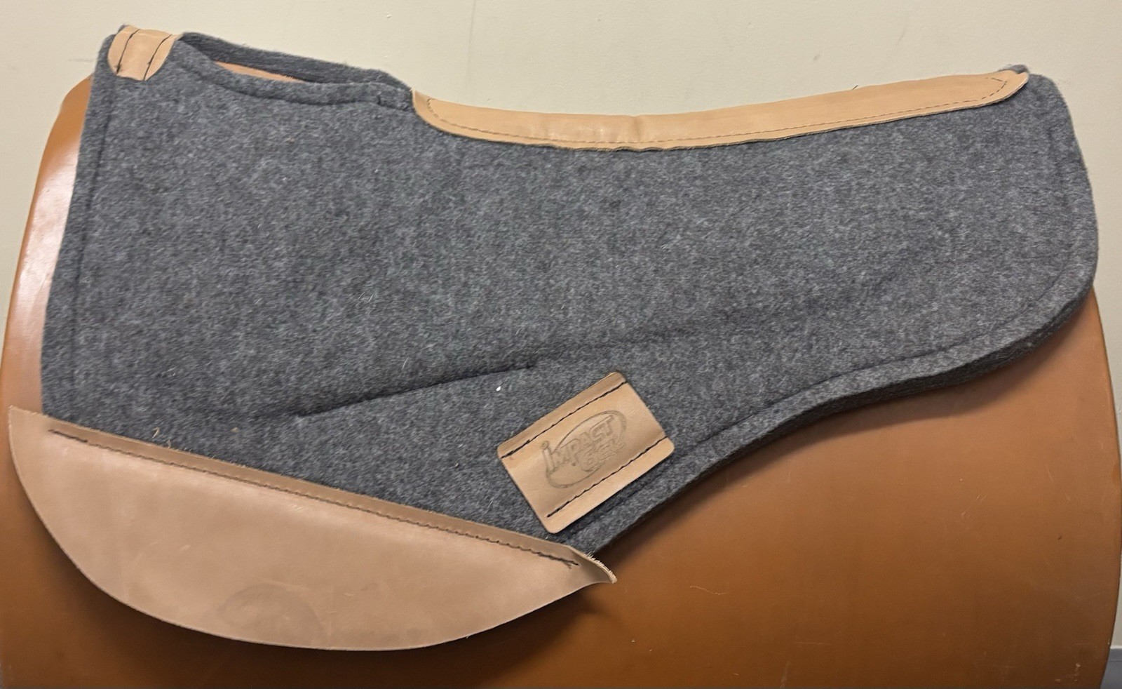 Impact Gel 3/4” Trail Endurance Saddle Pad Grey With Classic Brown Leather
