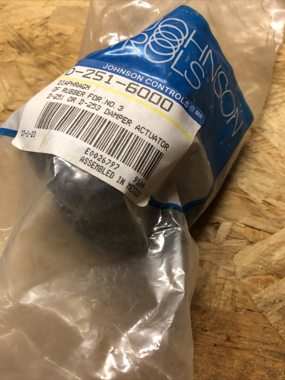Johnson D-251-6000 Part no 18303 Diaphram No.- 3 Pneumatics - Building Controls