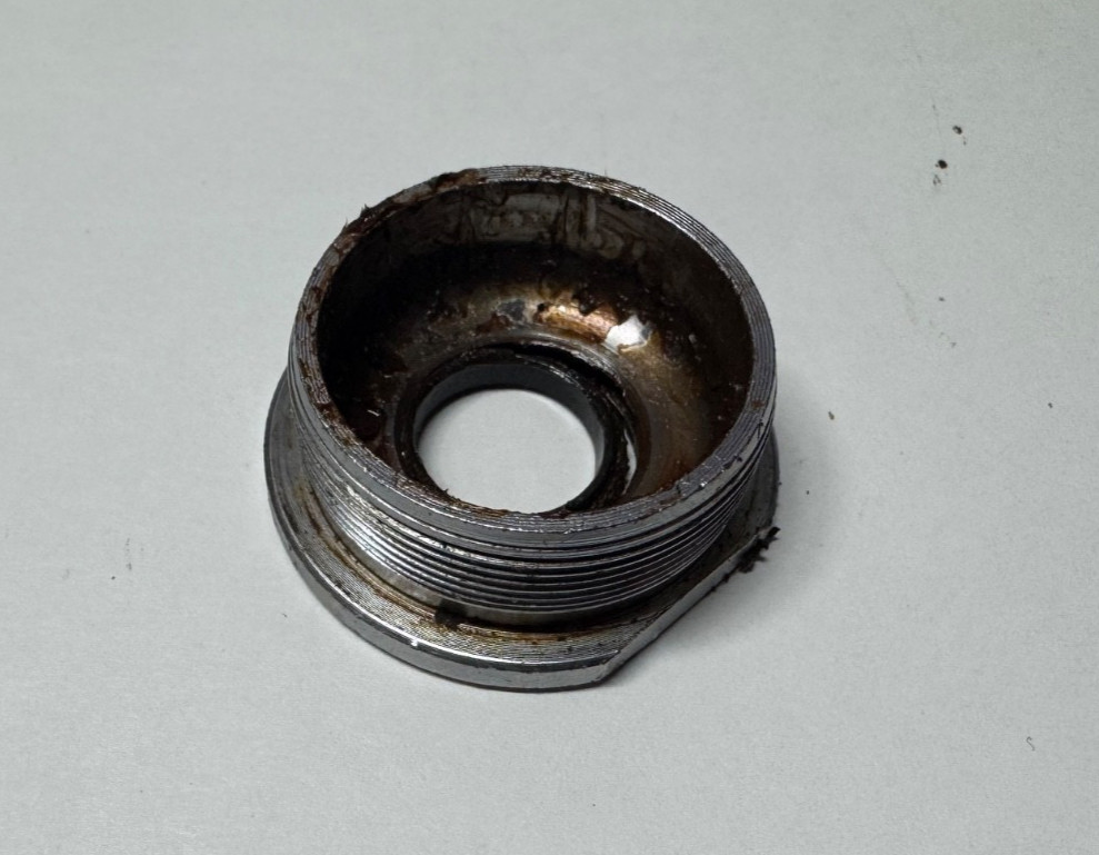Old School Shimano Deore XT Bottom Bracket Set 68x122mm