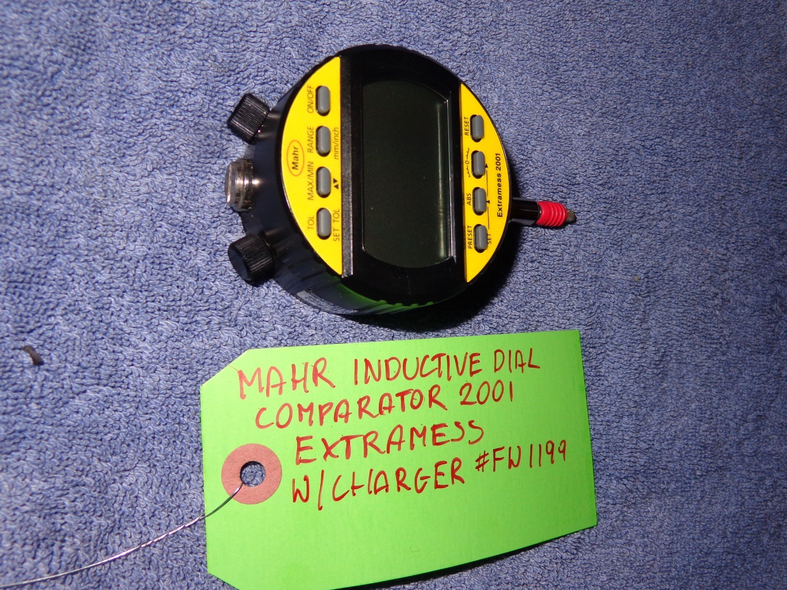MAHR INDUCTIVE DIAL COMPARATOR EXTRAMESS 2001 W/CHARGER #FW1199