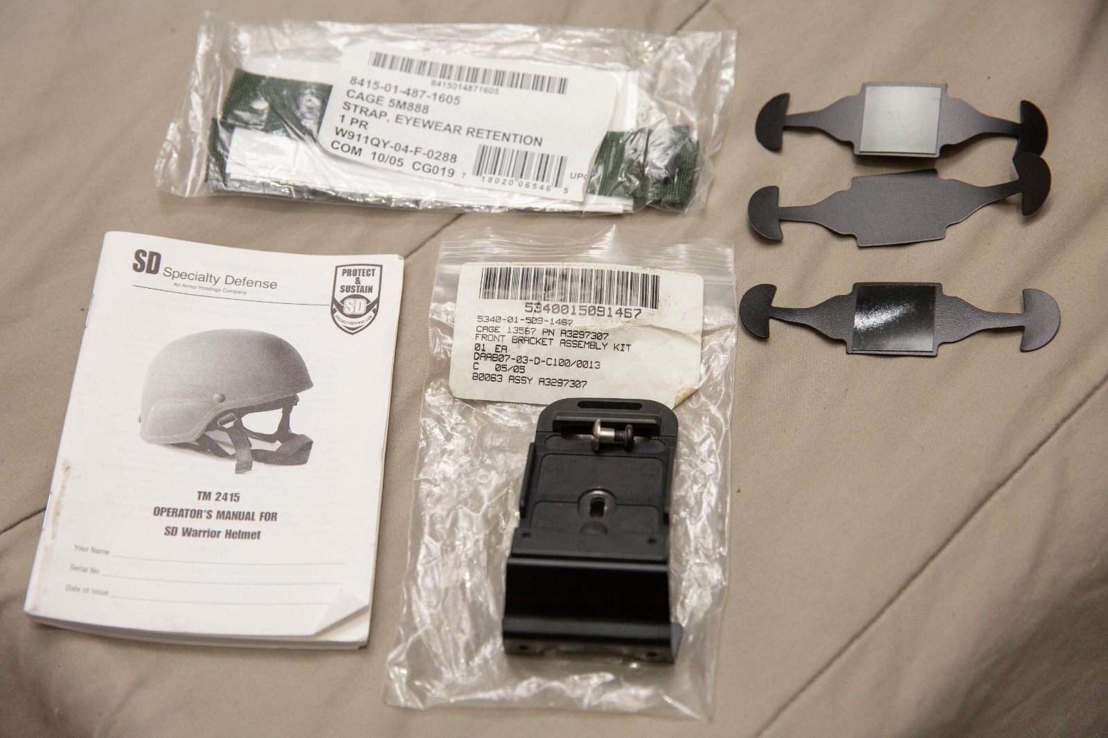 USGI SDS Warrior Helmet ACH Cut w/ Extras Early GWOT OIF OEF Medium