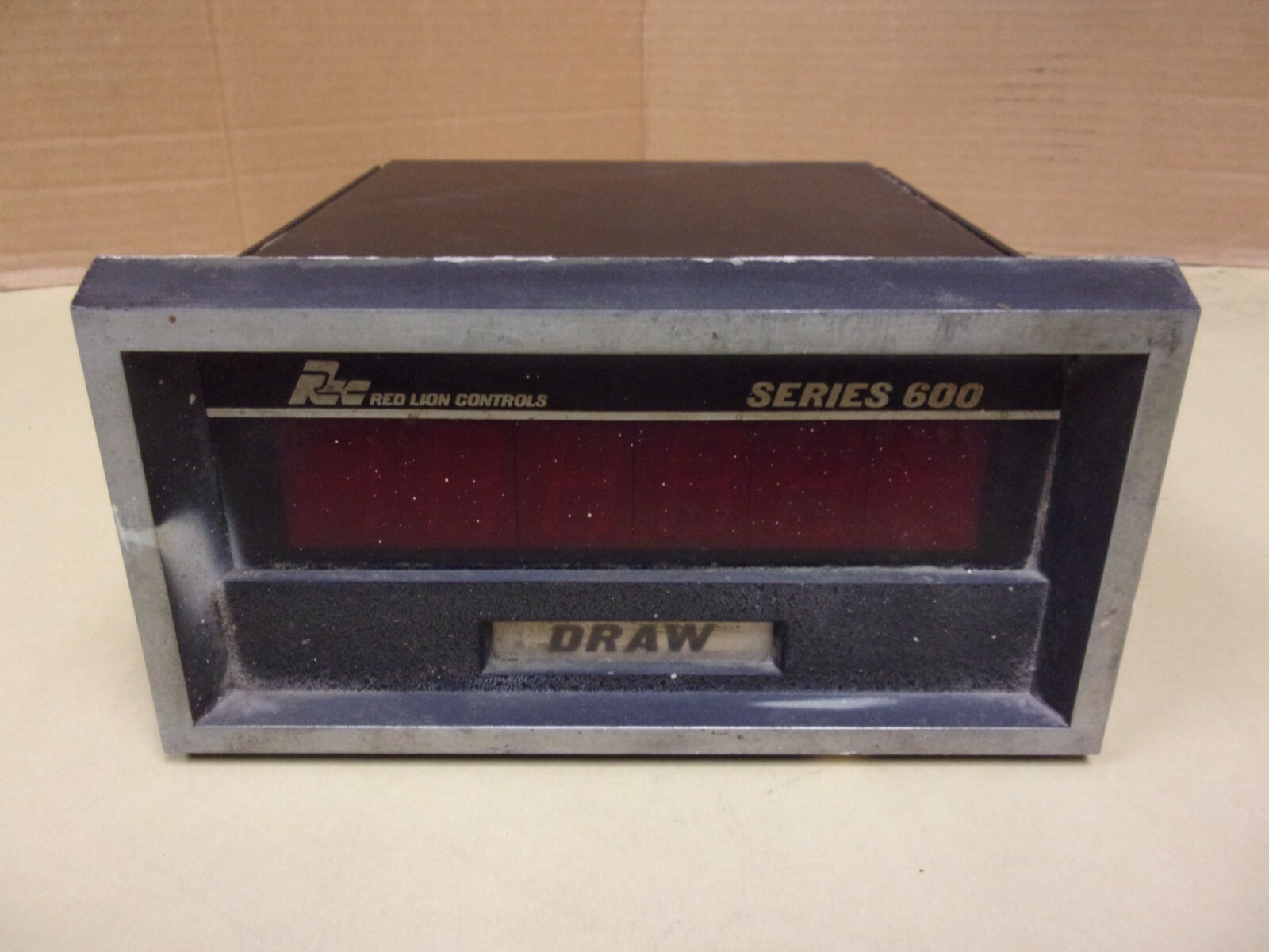 Red Lion Model 5165060  Digital Display