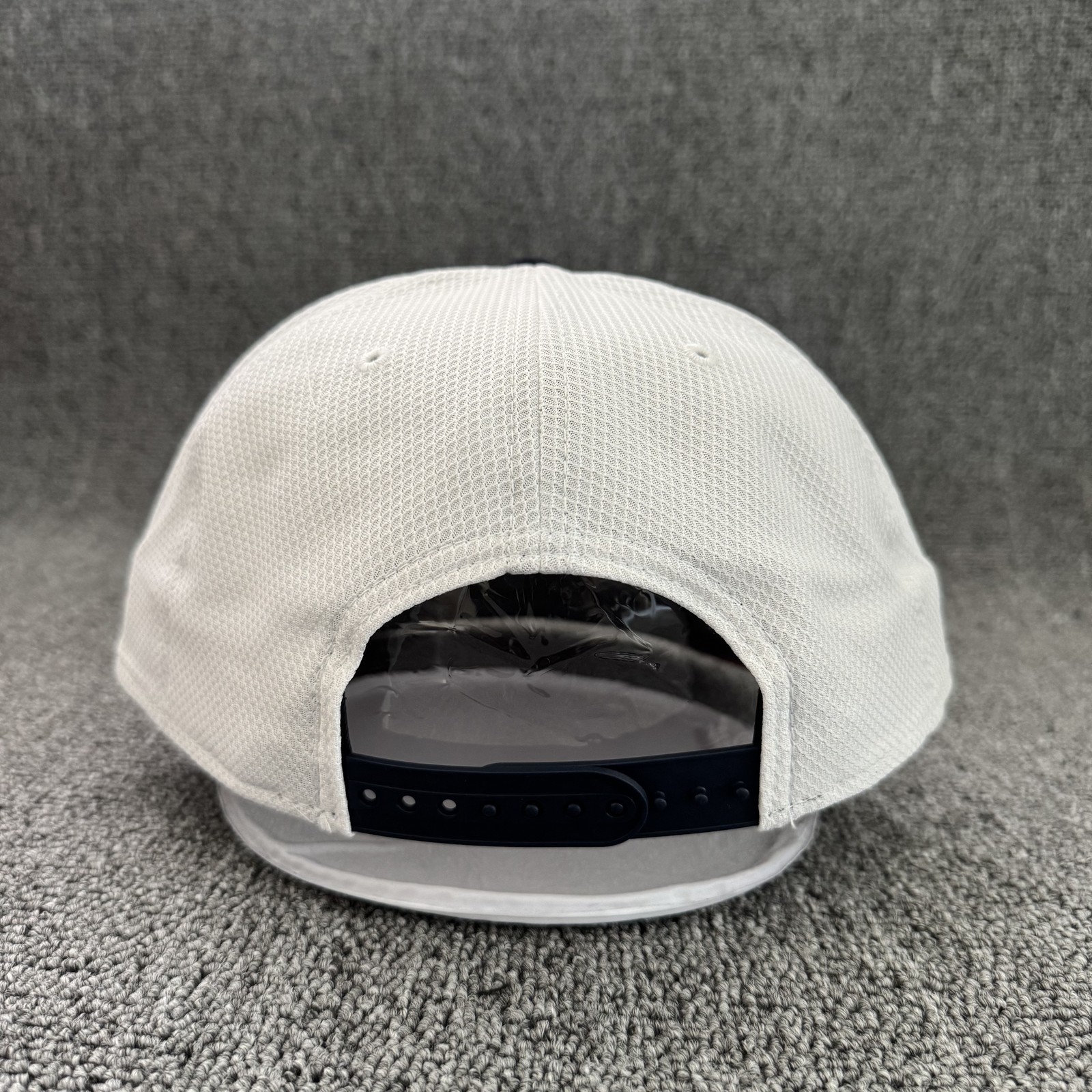 New Era Melbourne Demons 9FIFTY Snapback White Navy AFL Hat OS