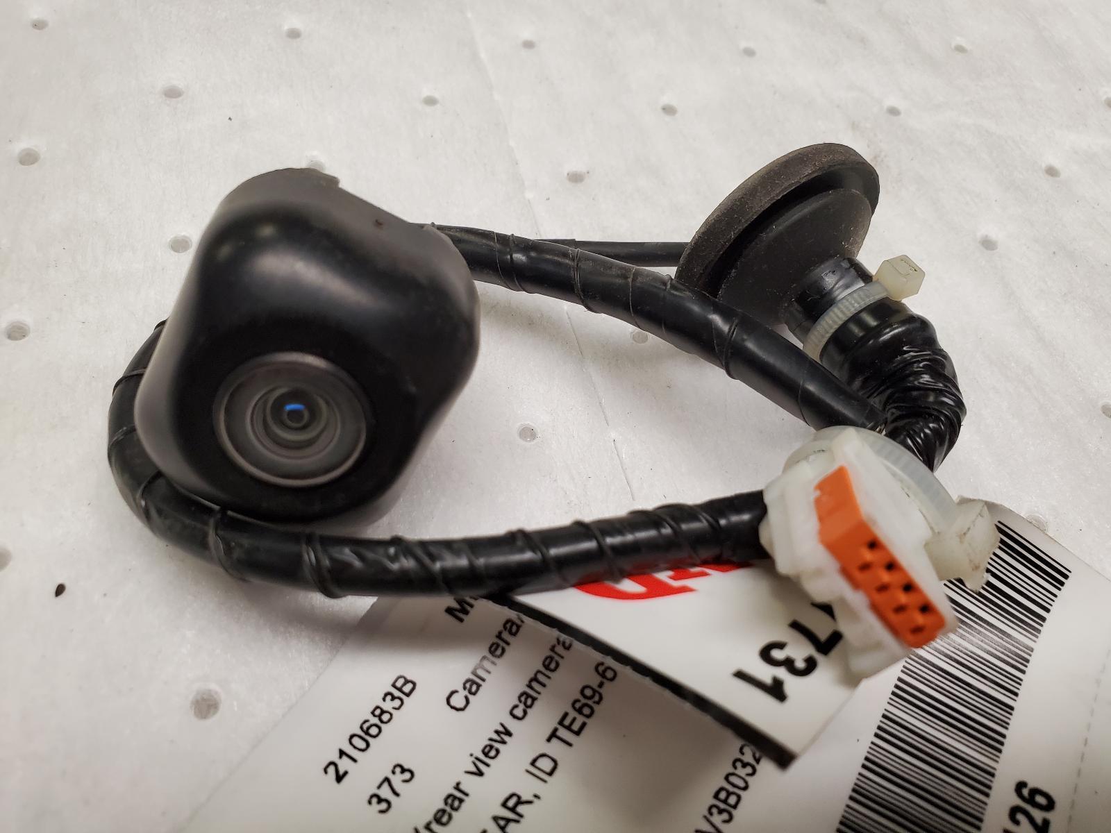 MAZDA MAZDA CX-9 Camera/Projector (rear view camera, liftgate mounted) 10 11 1