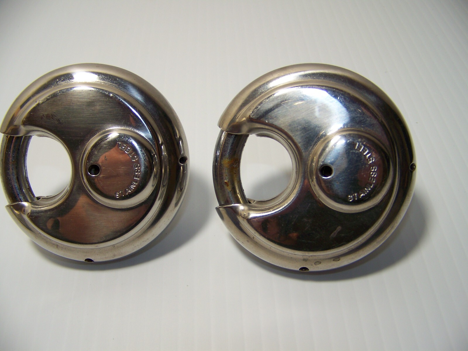 1-Storage Disc Lock 2.75" Stainless Steel Lock With 1 Key Used