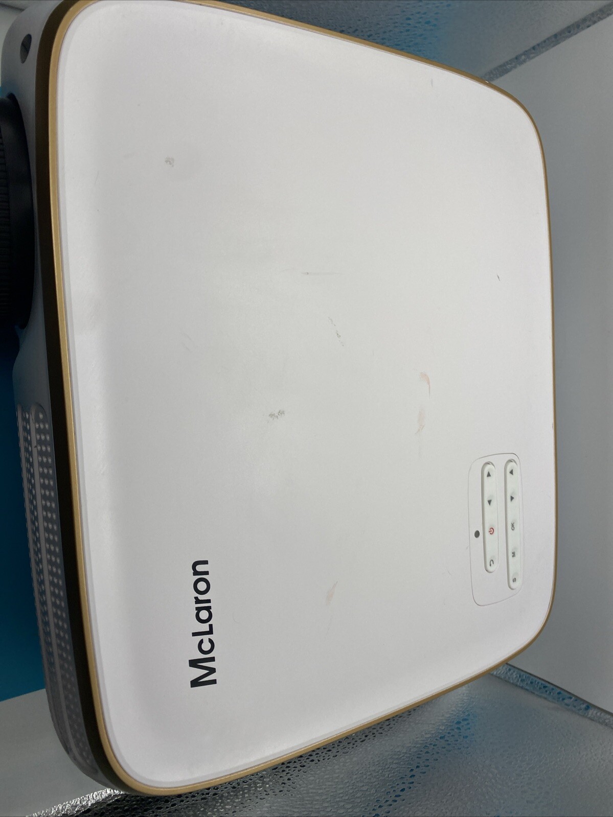 McLaron Projector ML-1050 8K Resolution - Unit Only No Remote