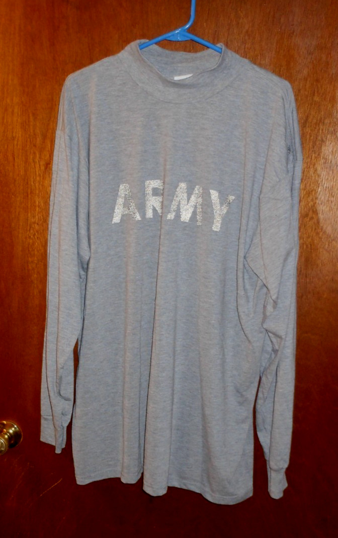USA Vintage Men's ARMY T-Shirt XLarge Reflexing Grey Heather Long Sleeve Shirt