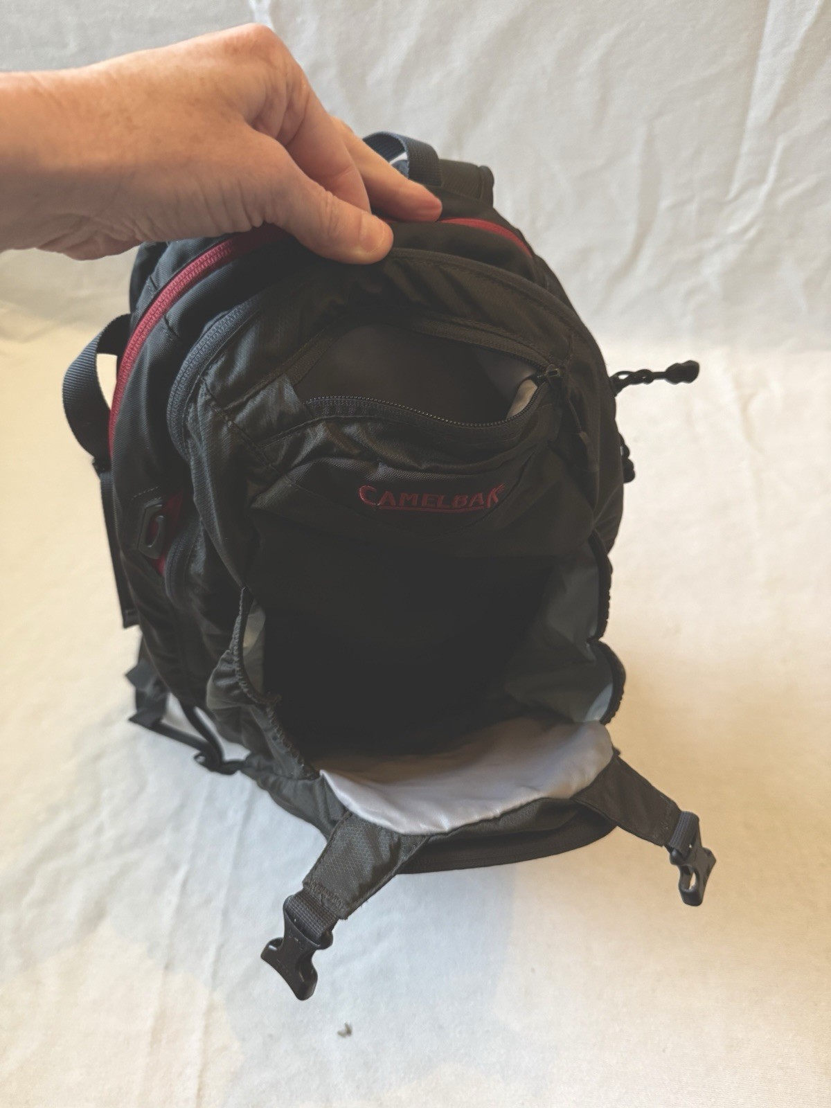 Camelbak M.U.L.E. Hydration Backpack Black/Red With Water Bladder 70oz.