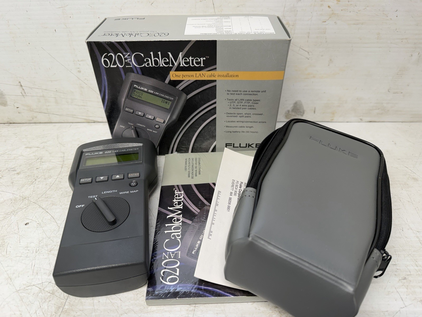 Fluke 620 LAN Cable Meter USED & WORKS Tested Fully Functional With Case & Box!