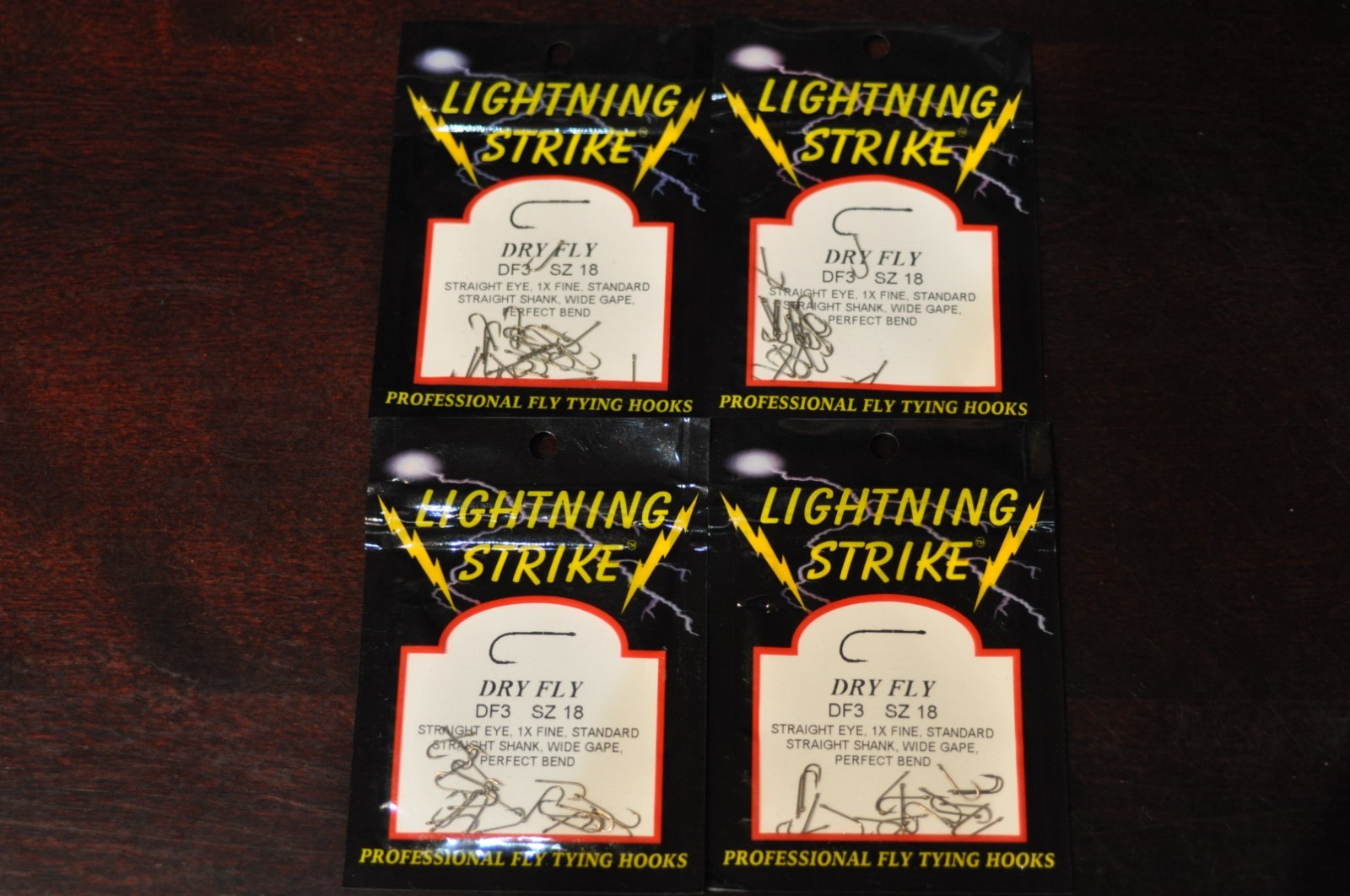 Lightning Strike Dry Fly Hooks DF3 Size 18 4 Packs 25 Pack Fly Tying Lot