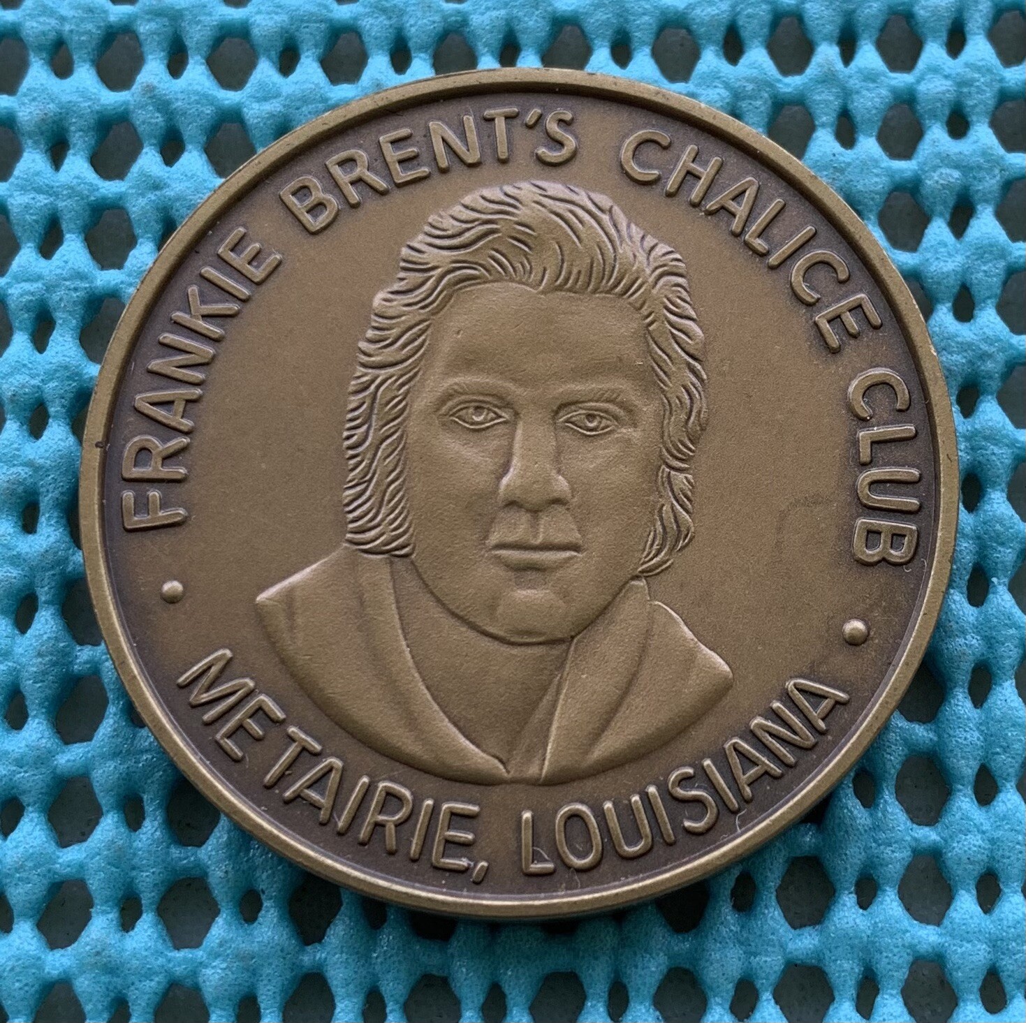 1977 FRANKIE BRENT'S CHALICE CLUB (Metairie, LA) antique bronze doubloon