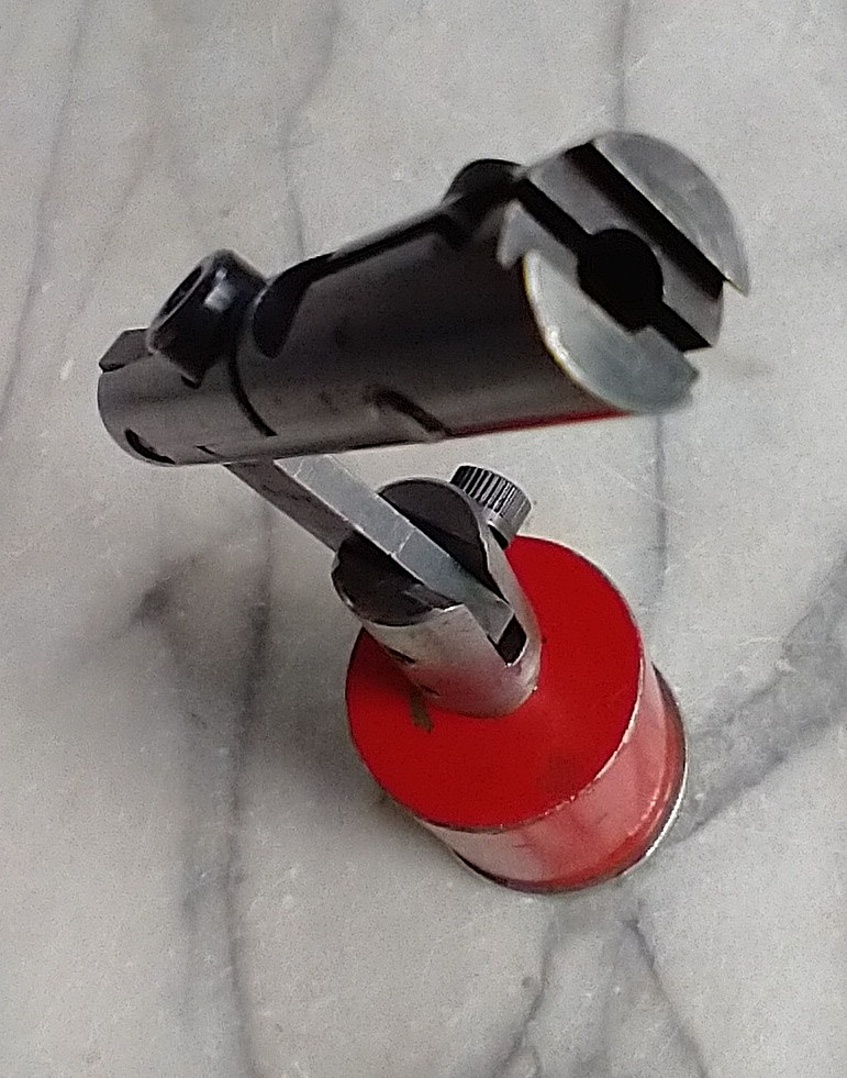 Mini Flexible Magnetic Indicator Base w/ Indicator Positioner Holder w/ Dovetail