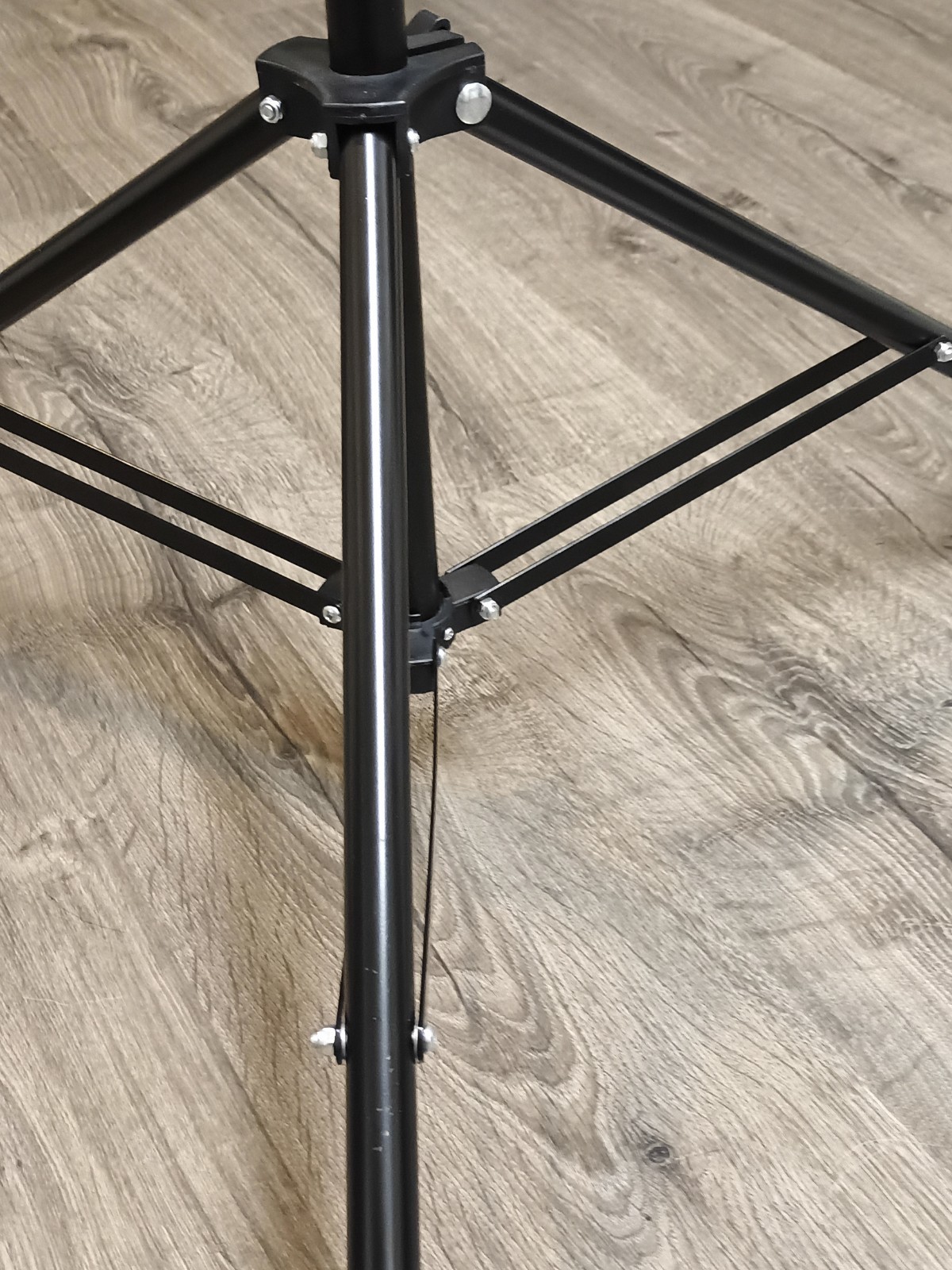Ultra-Lightweight Retractable Tripod Extends to 96" - Multiple Uses