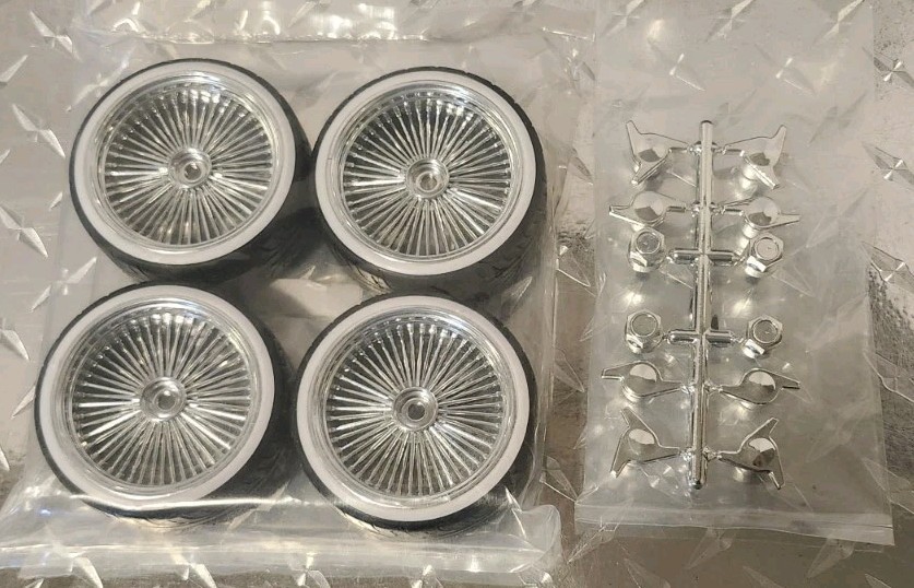 RC 1/10 Scale Lowrider Wire Wheel White Wall 12mm Hub With Hard Drift Tires