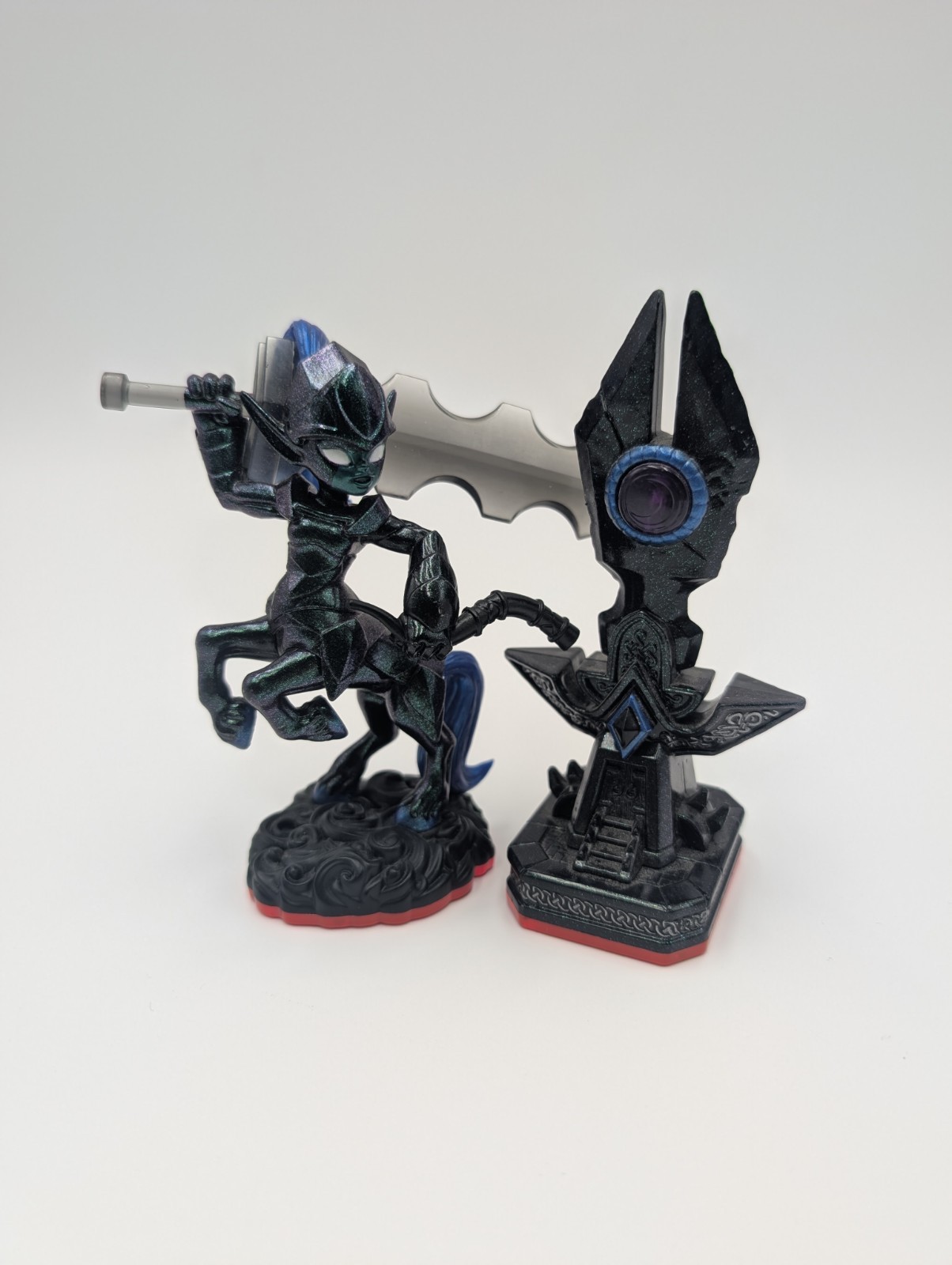 Skylanders Trap Team Master Knight Mare and Midnight Museum