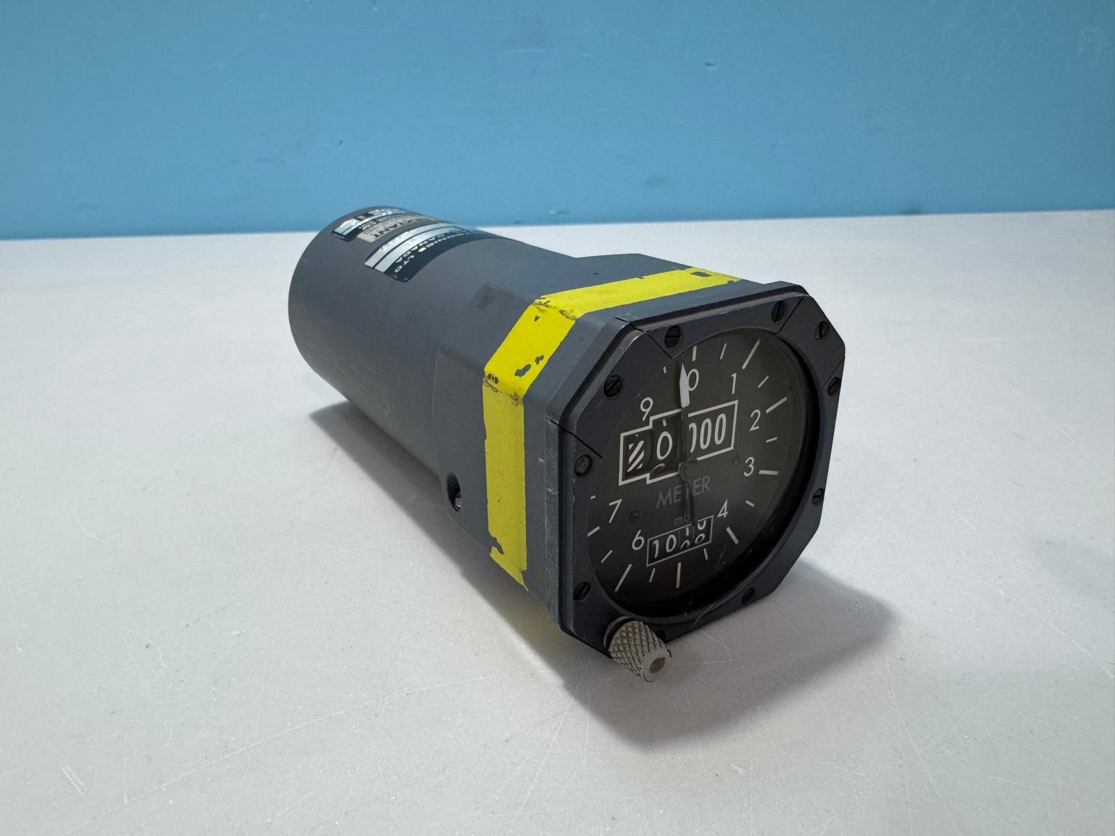 Sextant / Thomson-CSF Altimeter Indicator (Meters) – Removed from Boeing 747 Tra