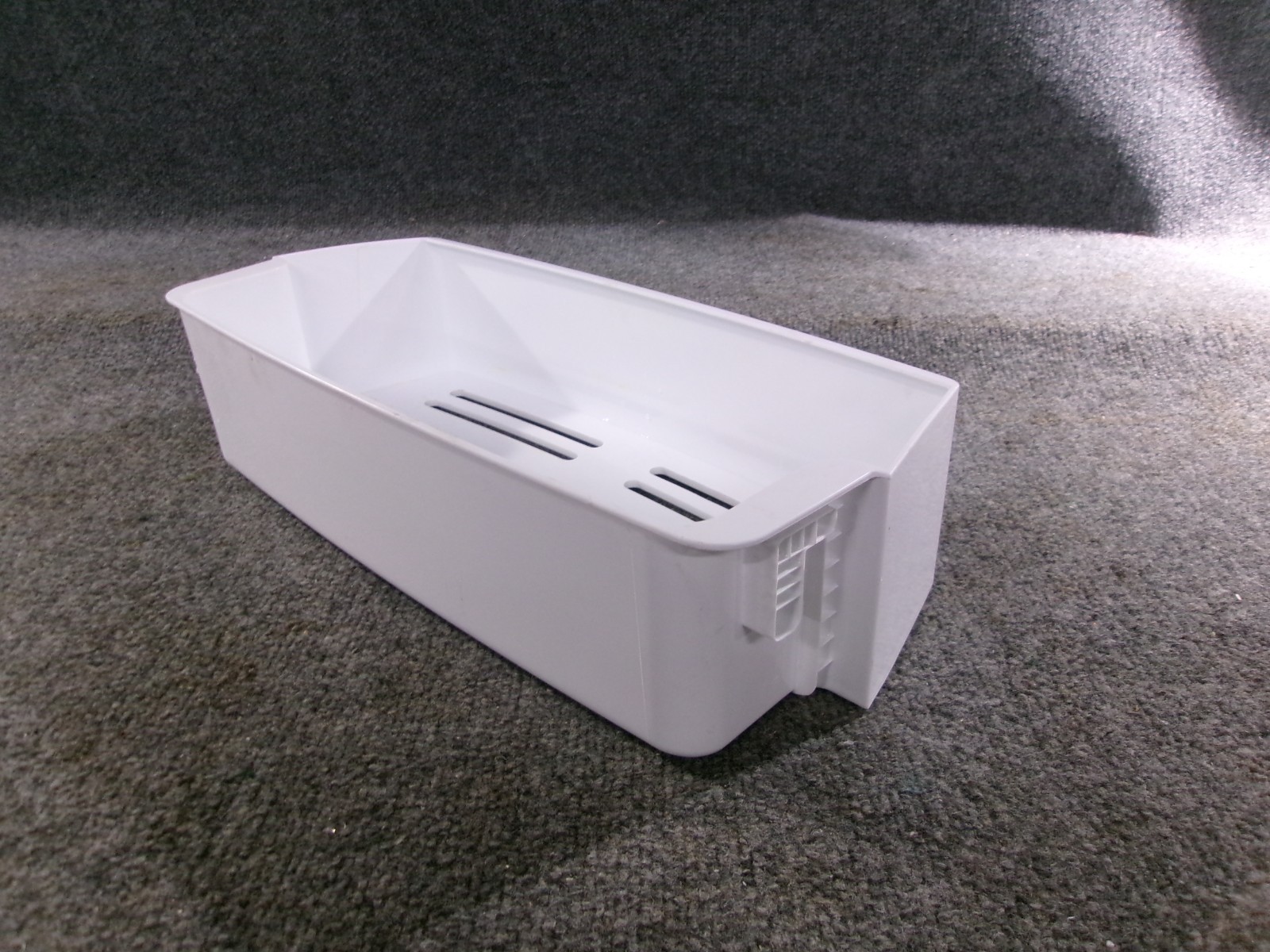 MAN61844401 LG REFRIGERATOR DOOR BIN