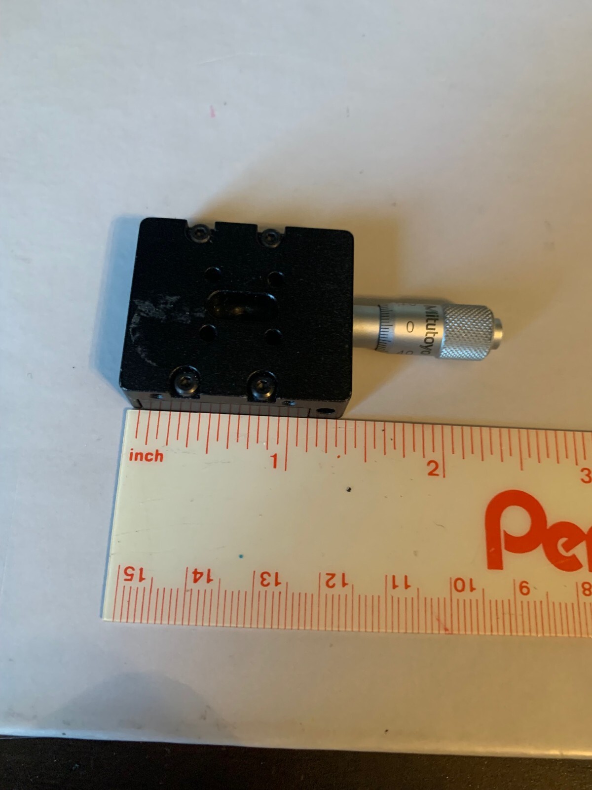 POSITIONING PLATFORM, Mitutoyo Micrometer Head