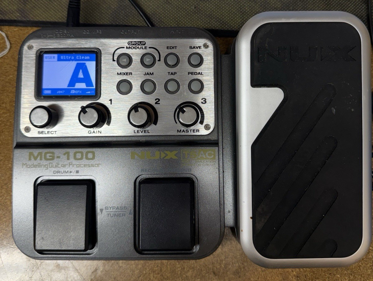 NUX MG-100 Modelling Guitar Effects Processor Assignable Expression Pedal
