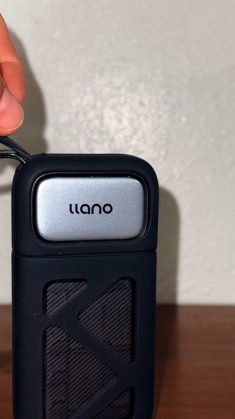 llano USB-C Card Reader Adapter for SD & MicroSD Multi-Slot (Black)