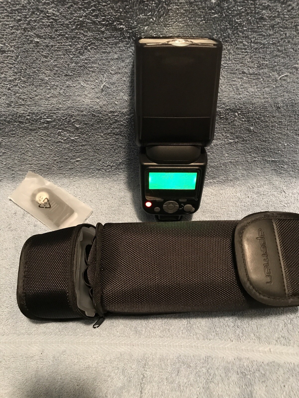 Apeman SL350 Speedlite Flash In Excellent Condition