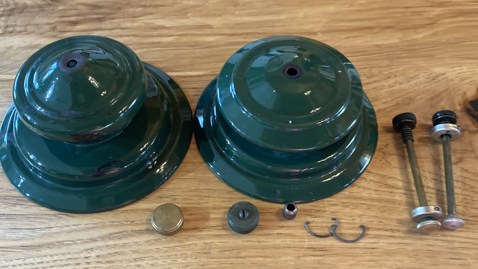 vintage Coleman lantern parts 2 green enamel tops 2 fuel caps 2 pumps 1 top nut