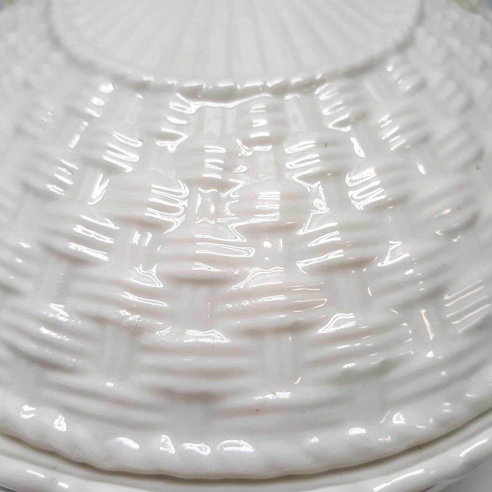 Belleek Shamrock Oval Covered Dish, Porcelain