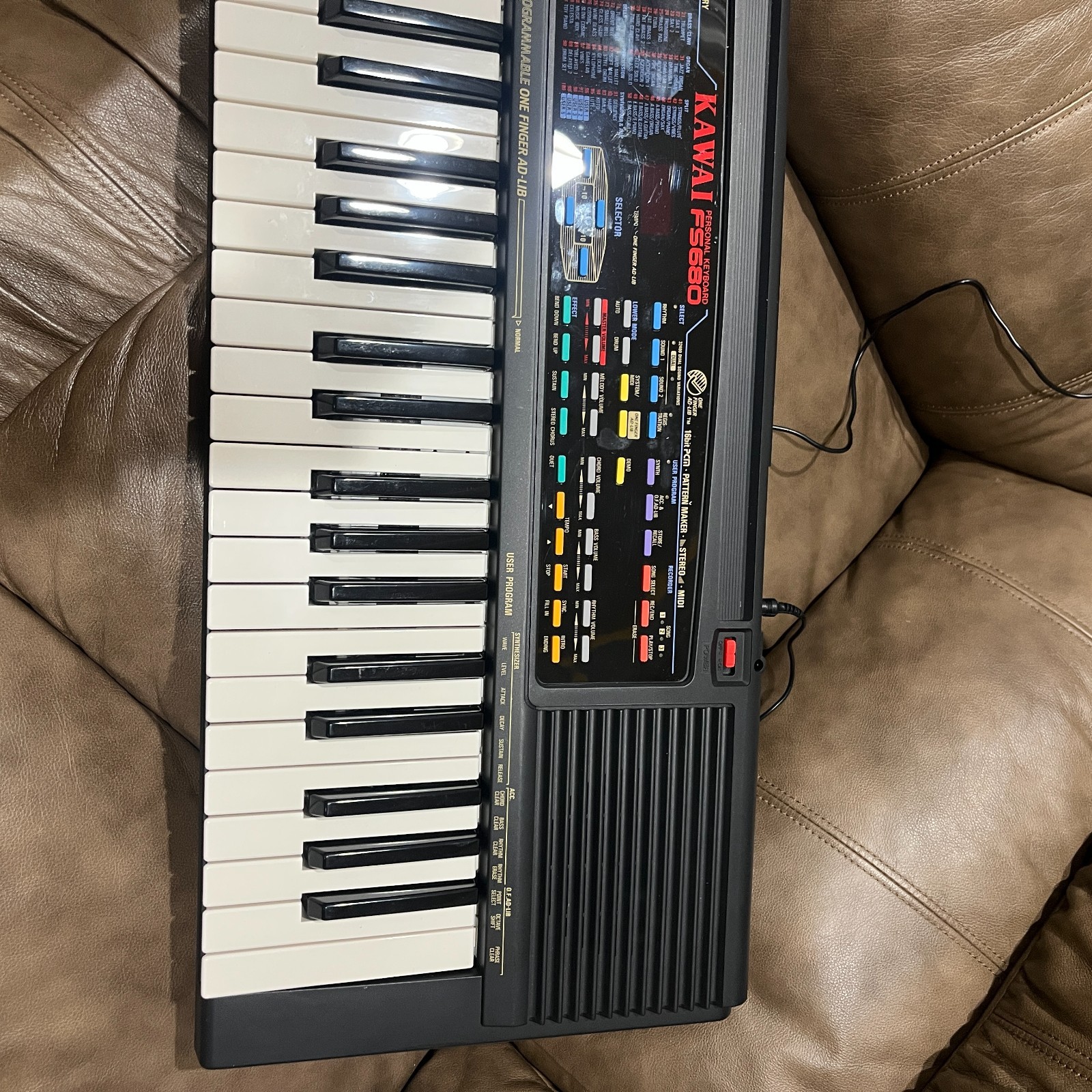 Kawai FS680 Portable Electronic Keyboard - TESTED